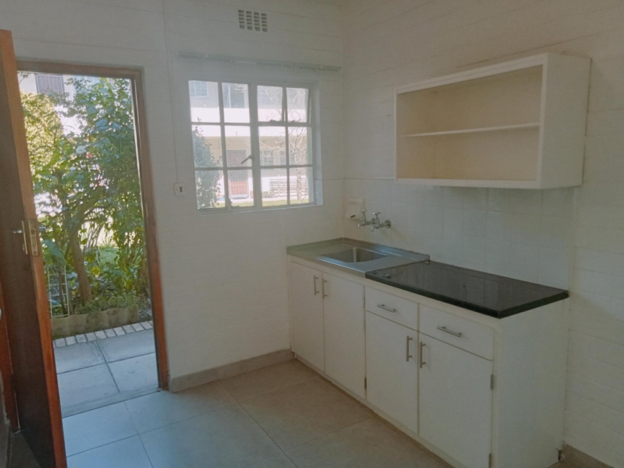 1 Bedroom Property for Sale in Newlands Western Cape
